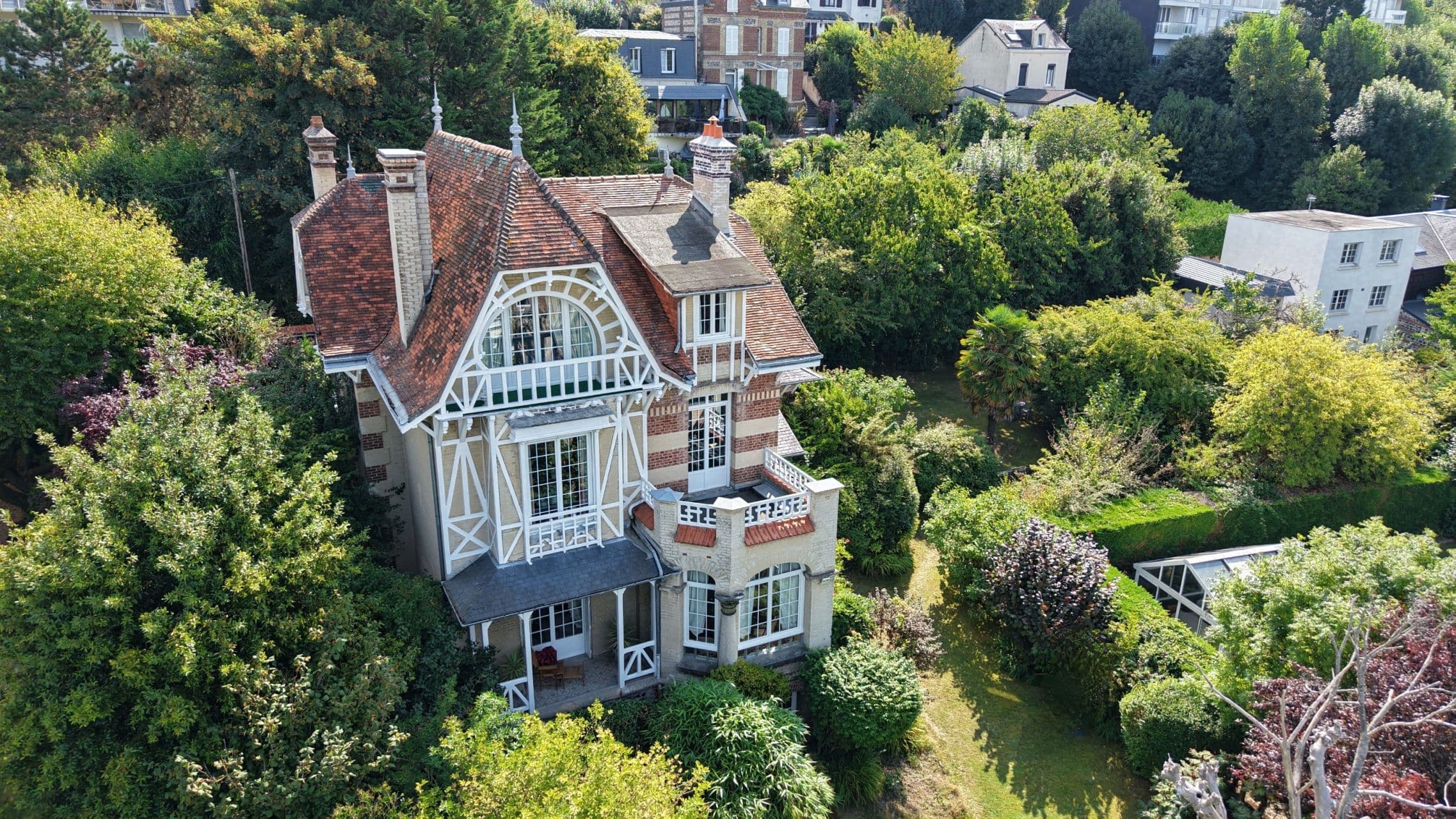 Sale Luxury house Sainte-Adresse 9 Rooms 256 m² 2