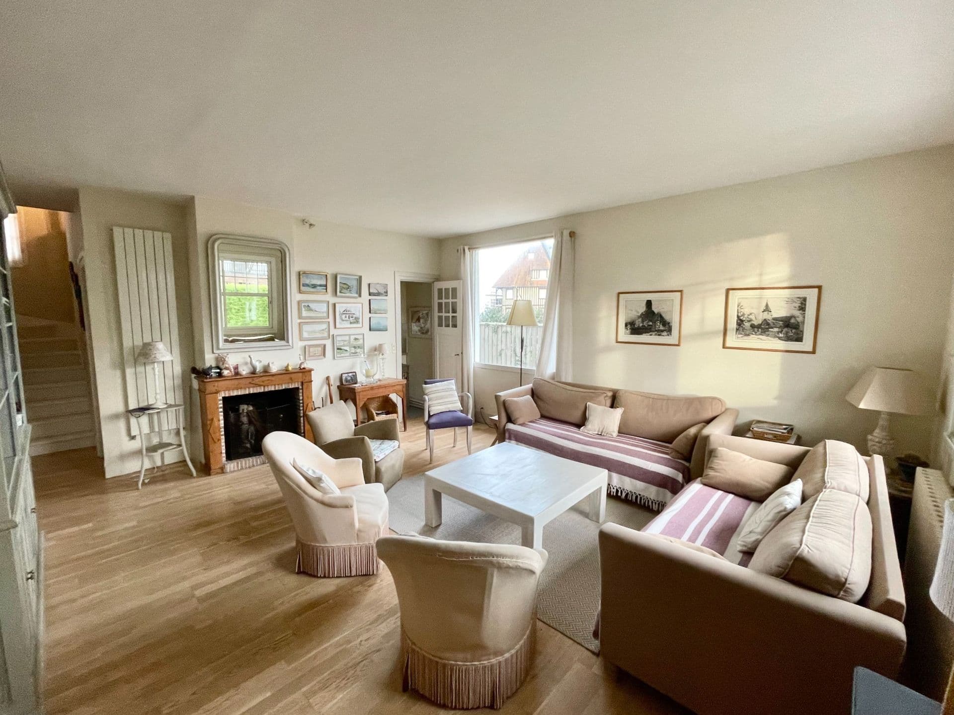 Sale Luxury house Benerville-sur-Mer 9 Rooms 120 m² 4