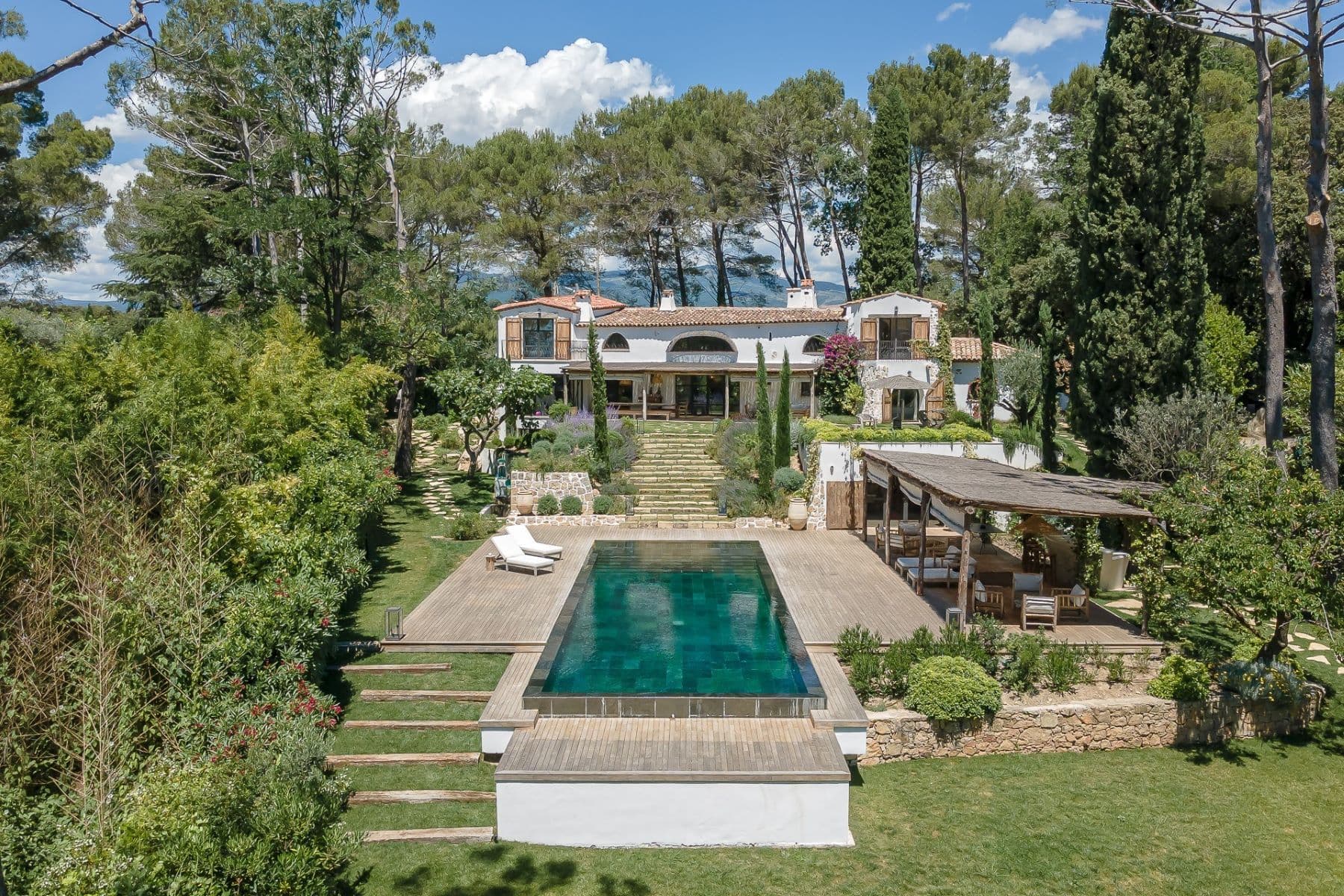 Mougins