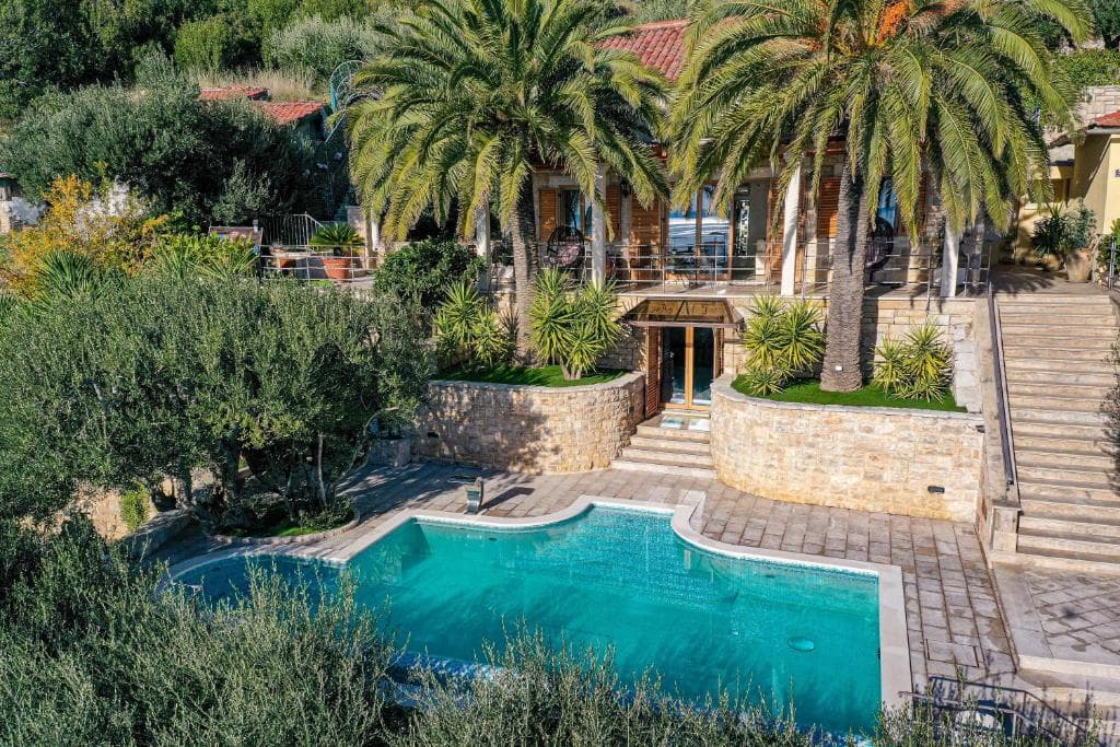 Villa Vranjic 5