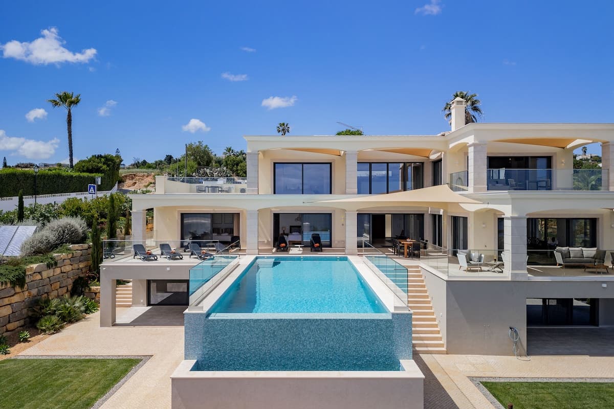 Villa Meridian 6