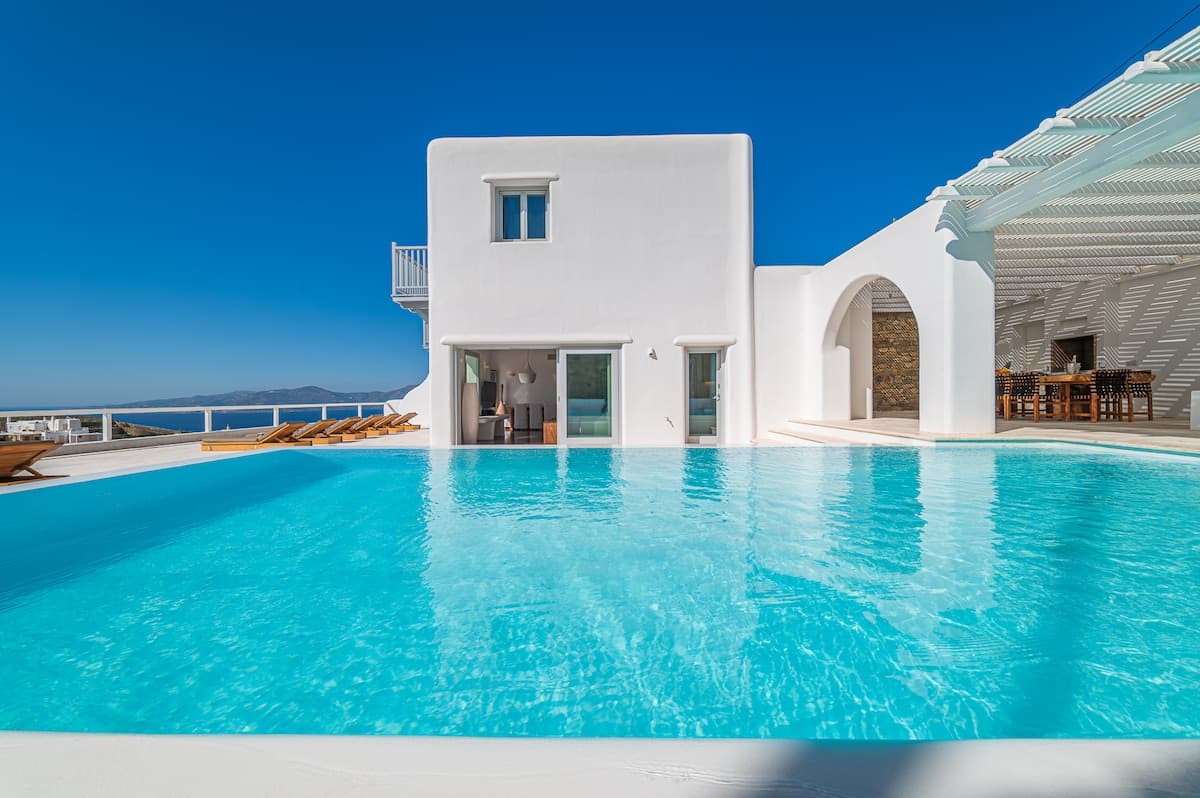 Villa Olympia 3