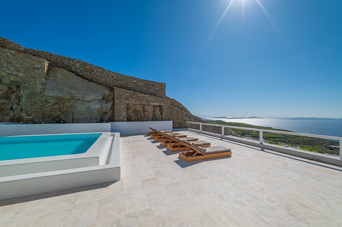 Villa Olympia 4