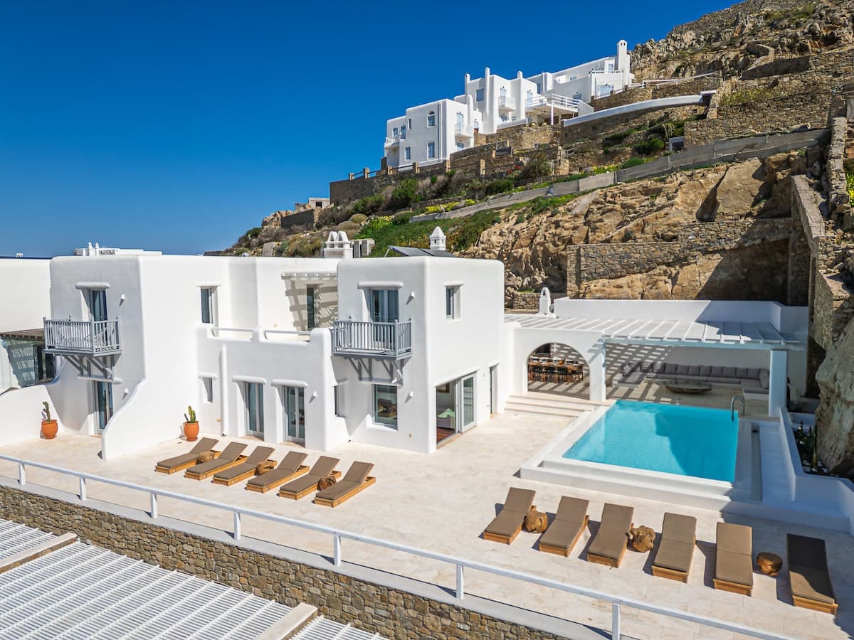 Villa Olympia 6