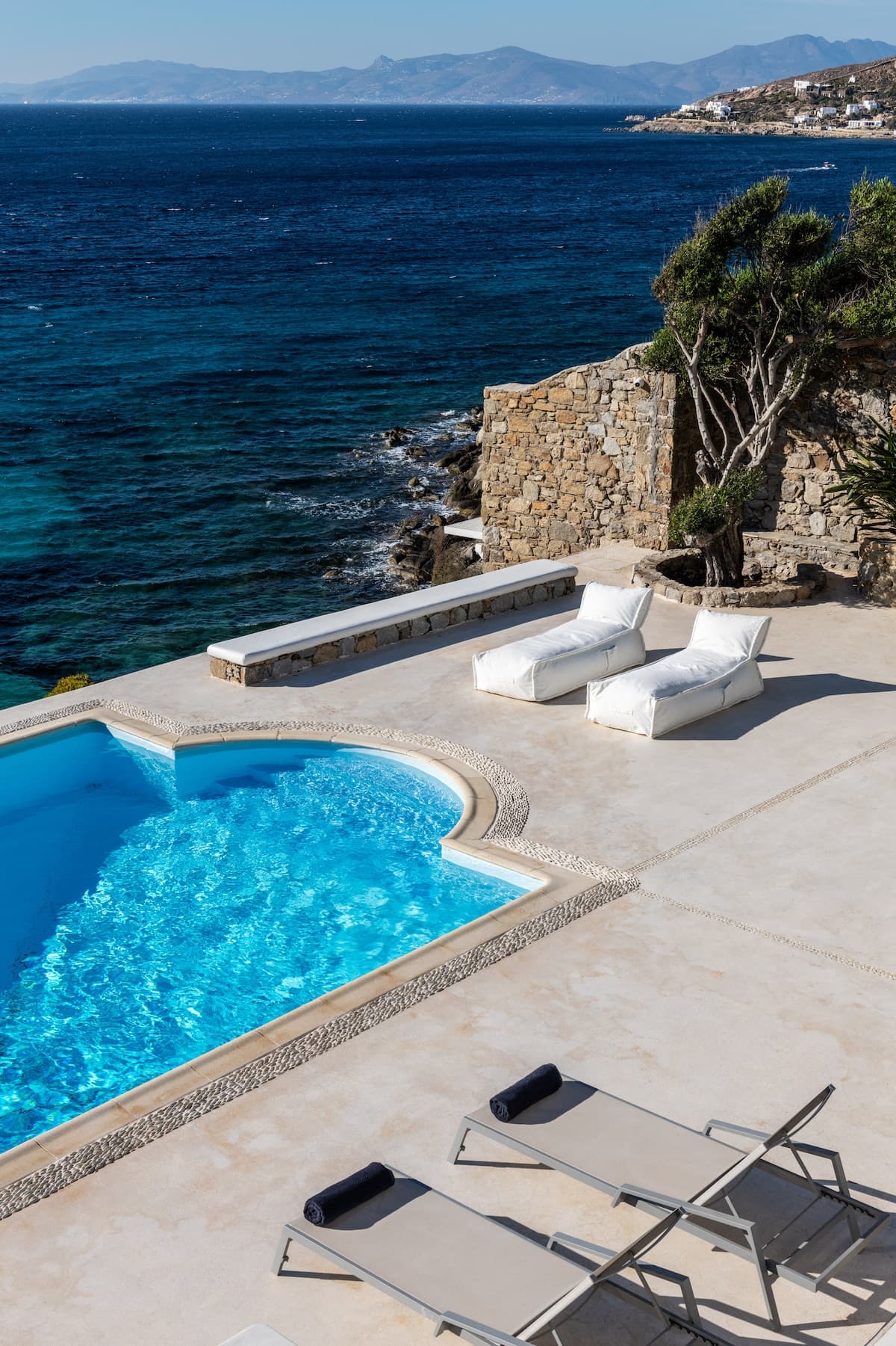 Villa Deloxenia