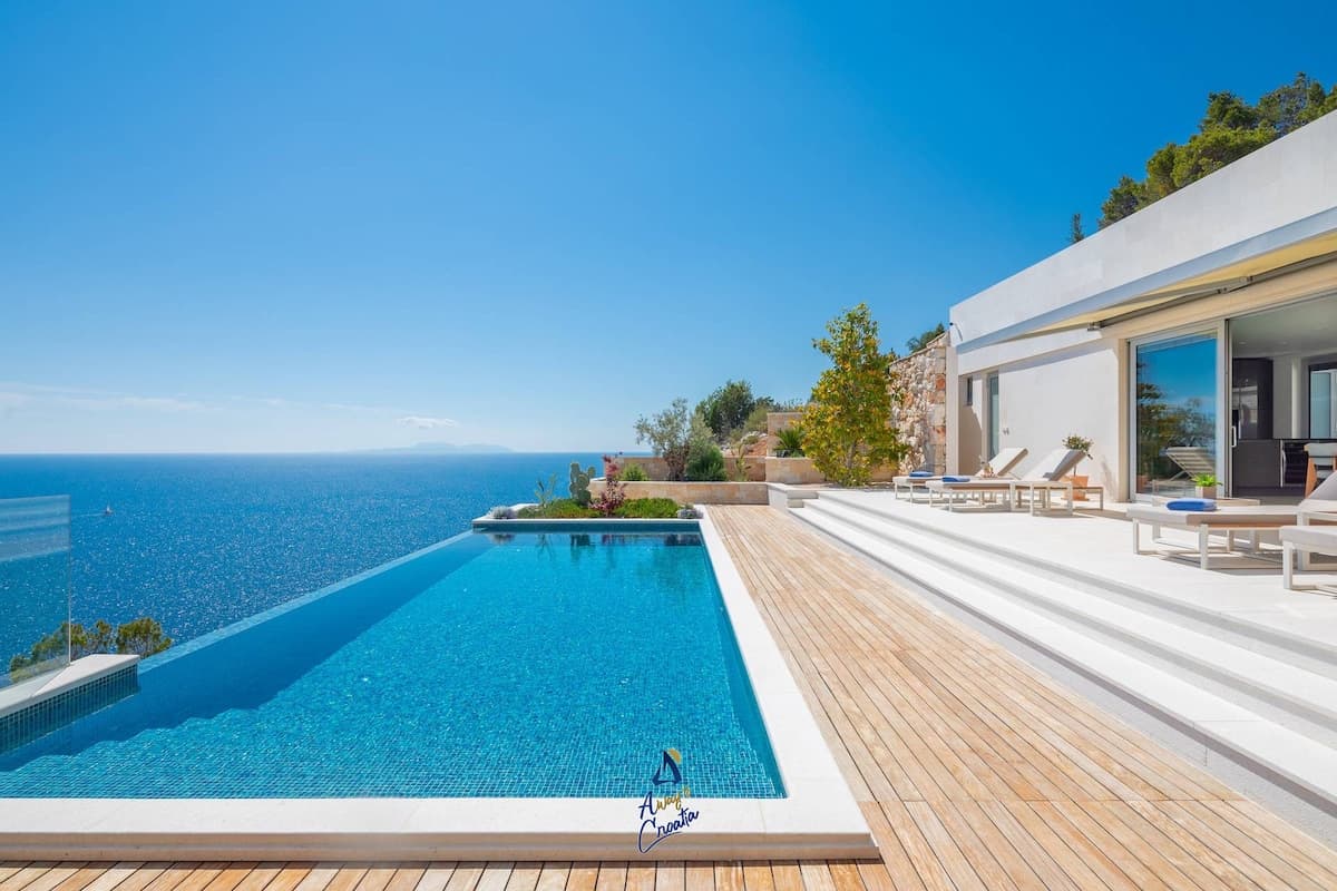 Hvar