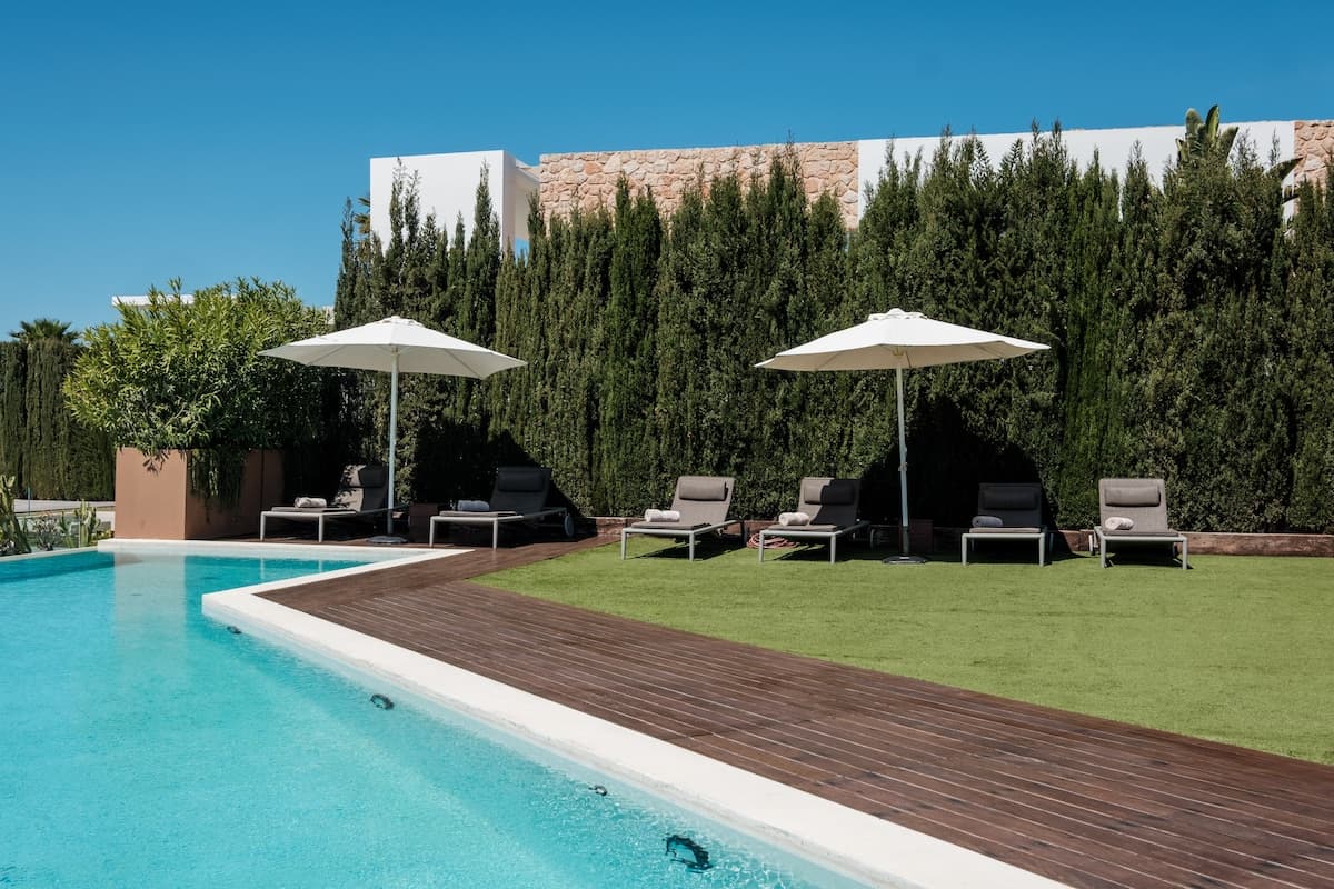Villa Can Roca 6