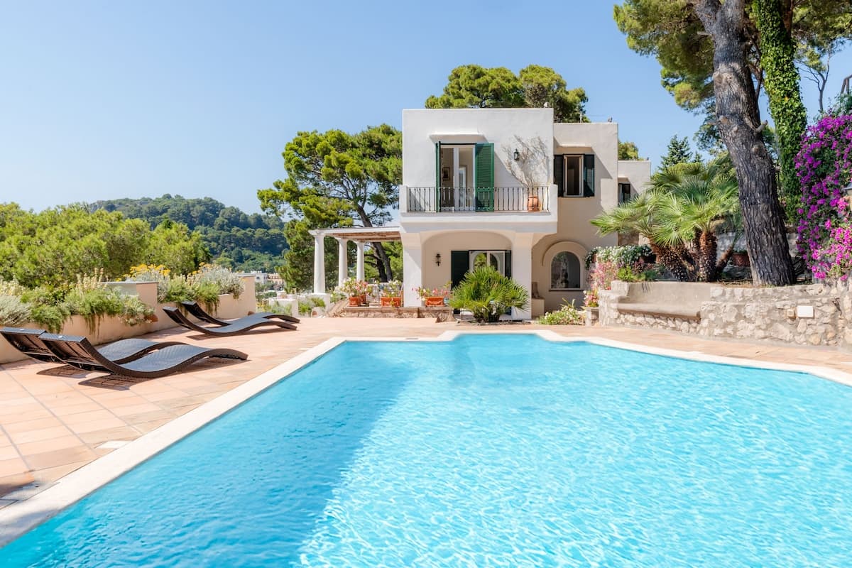 Villa Grotta Azzurra