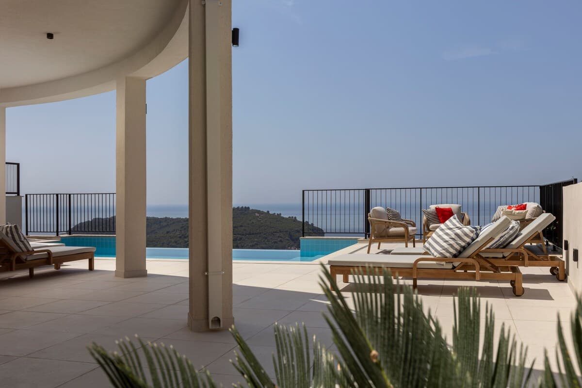 Villa Astoria 2