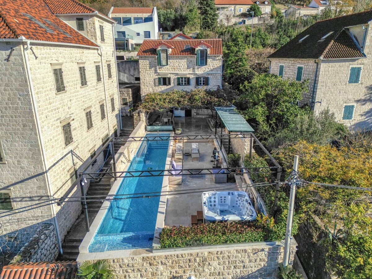 Villa Dobrota 10