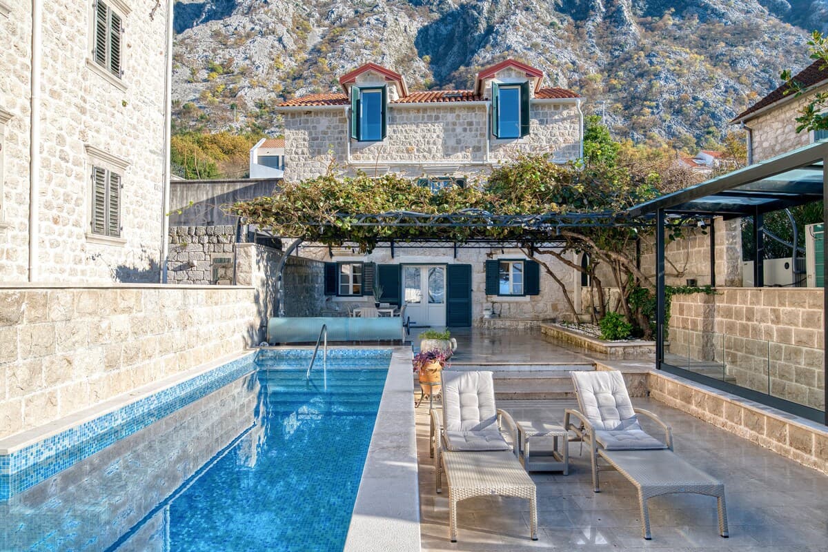 Villa Dobrota 3