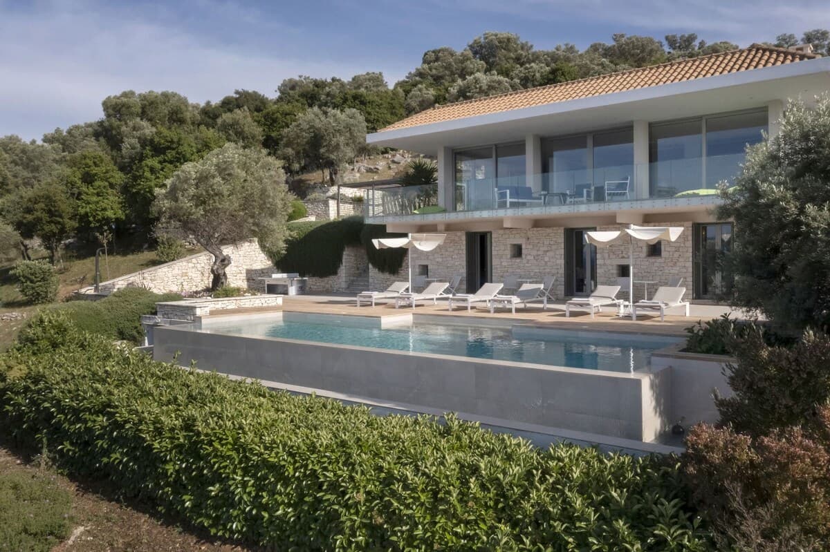 Villa Antisamos 3