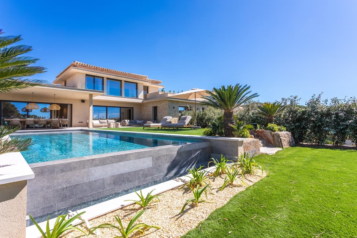 Villa Mistral 3