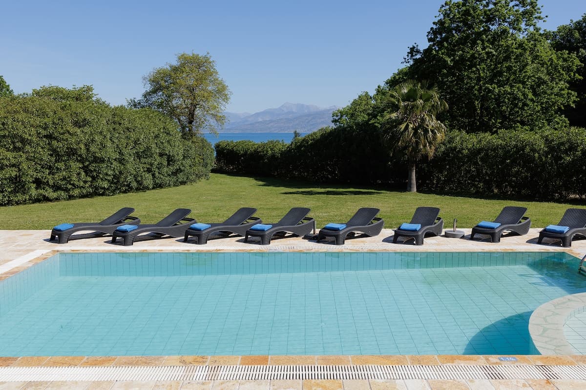 Villa Pontikonisi