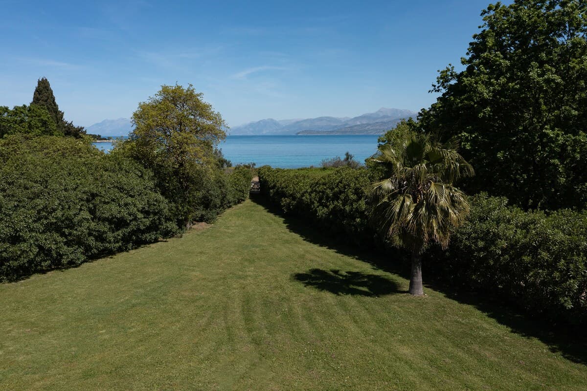 Villa Pontikonisi 10