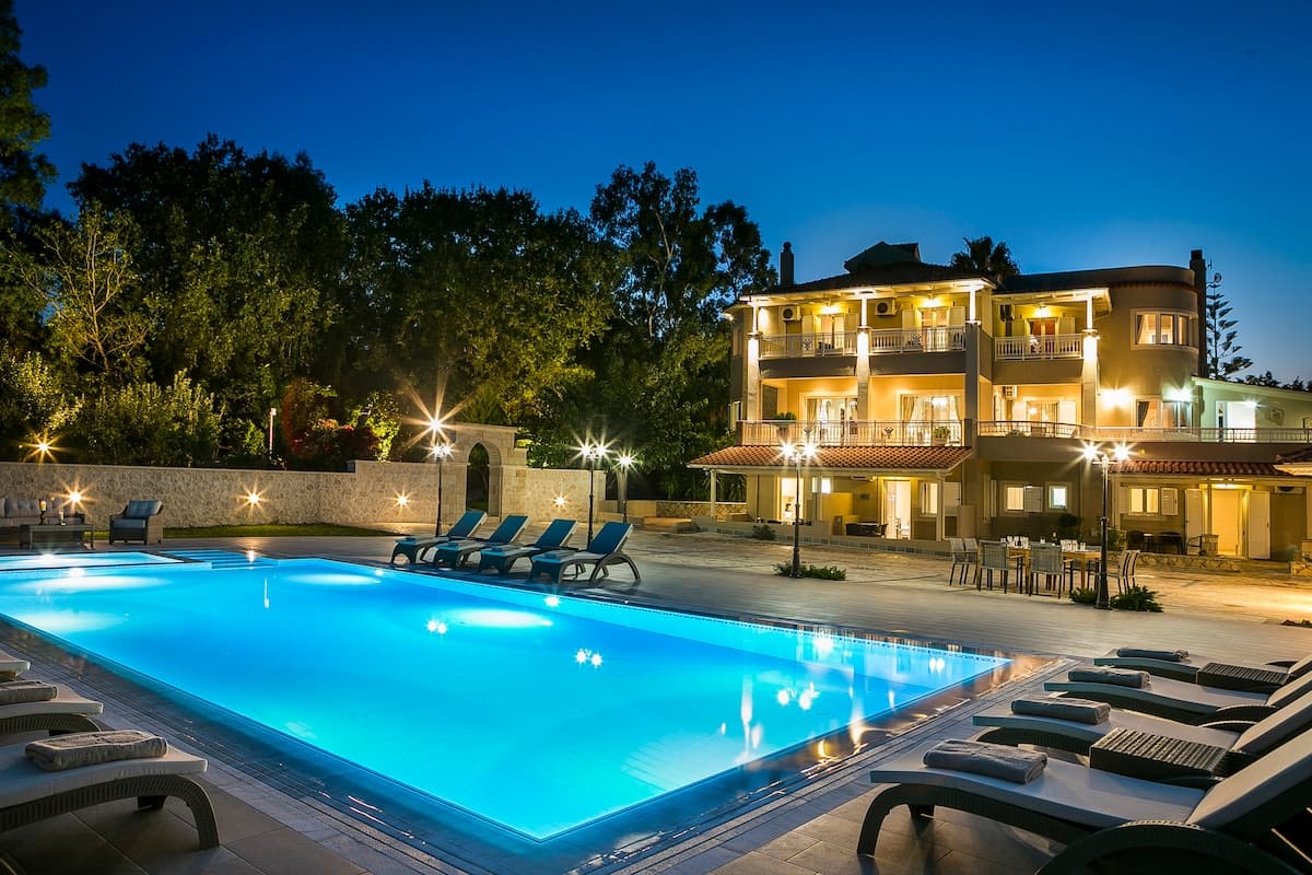 Villa Aenos