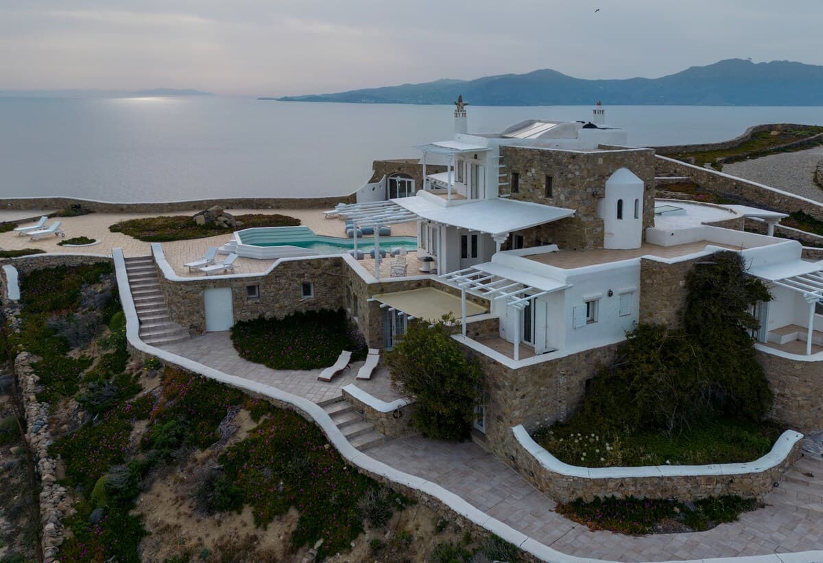 Villa Ornos 8
