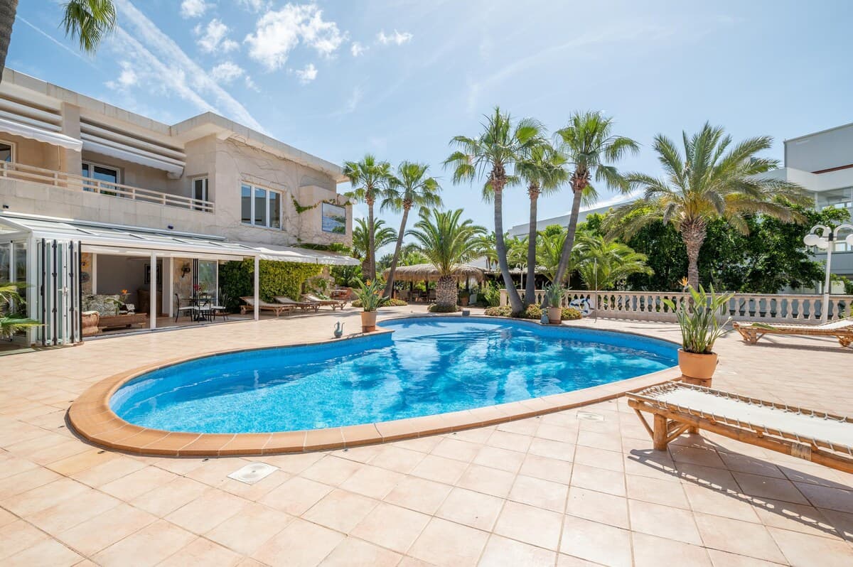 Villa Quesada 4