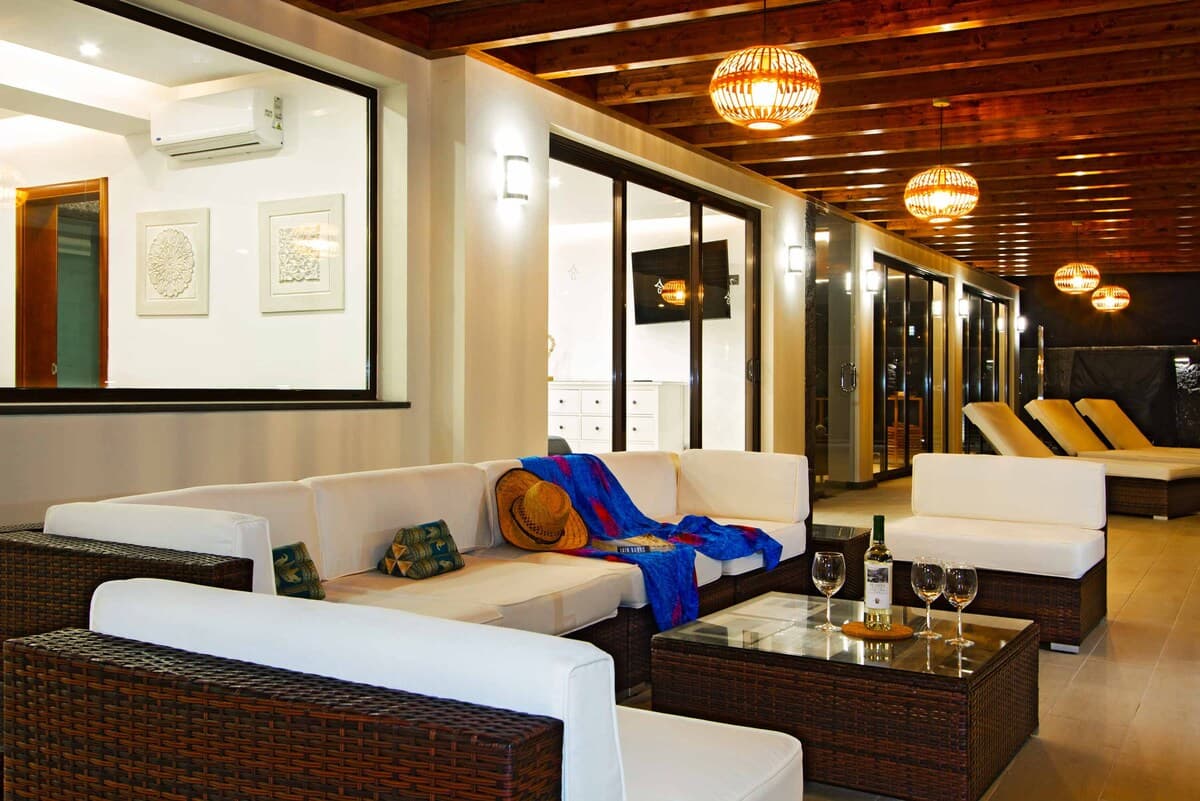 Villa Anyaval 10