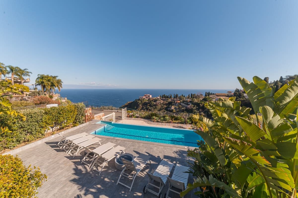 Villa Etna