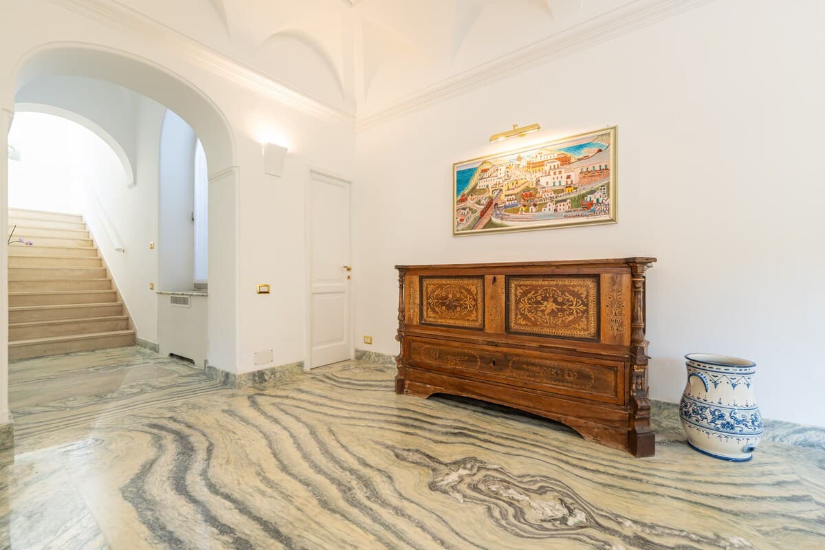 Palazzo Capri 2