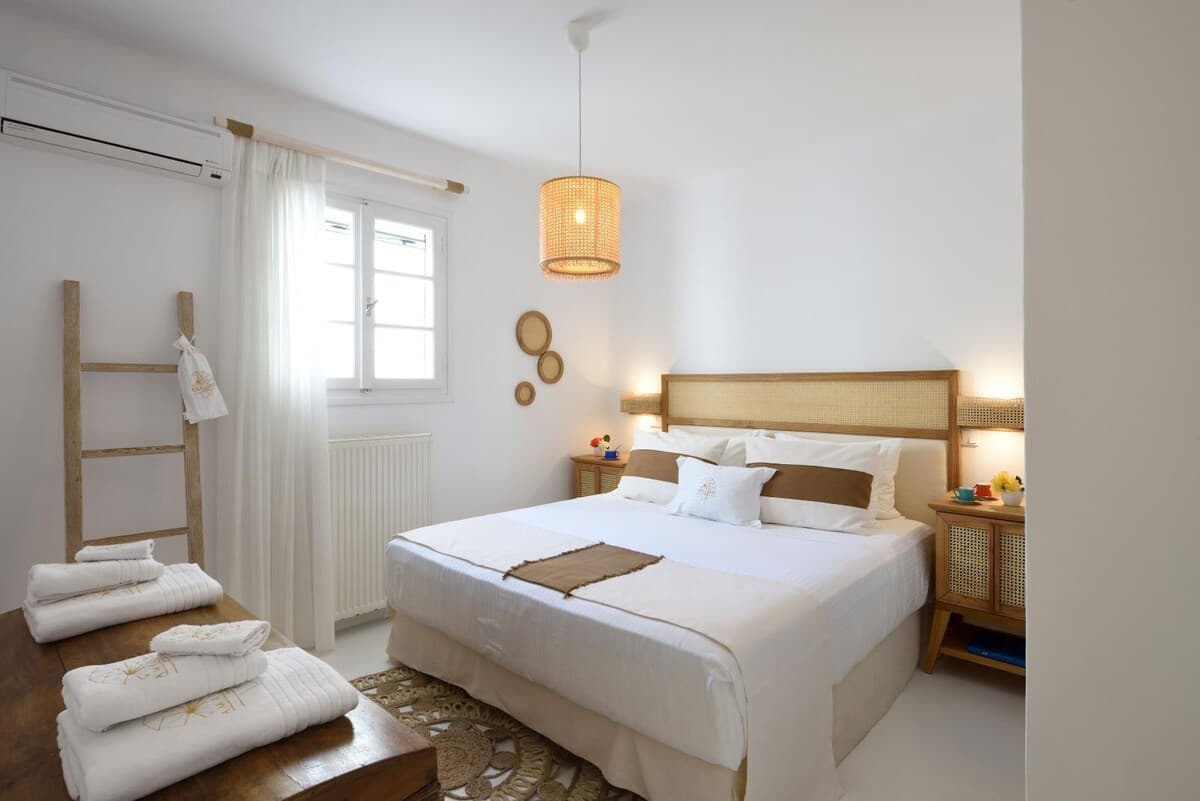Villa Lefkes 2