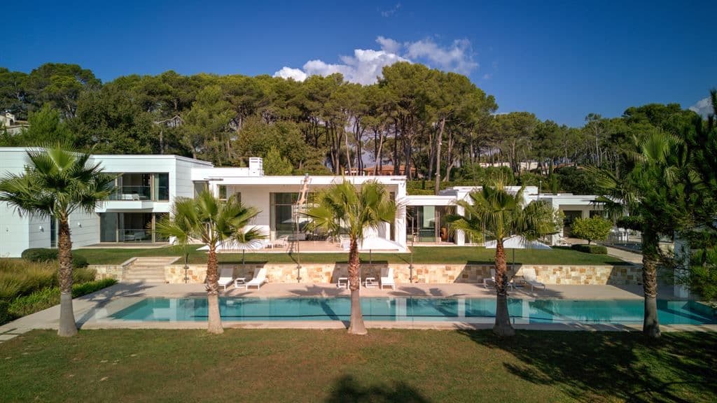 Sale Contemporary house Mougins 17 Rooms 1124 m²