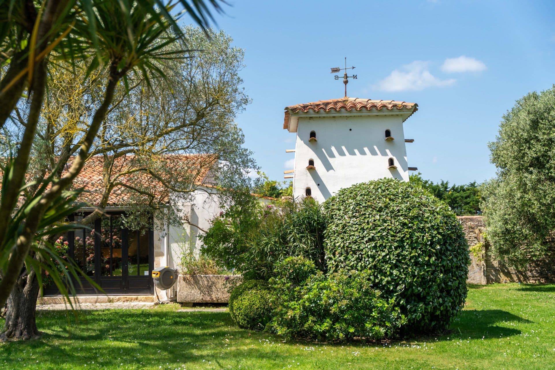 Sale Luxury house Saint-Martin-de-Ré 11 Rooms 278 m² 4
