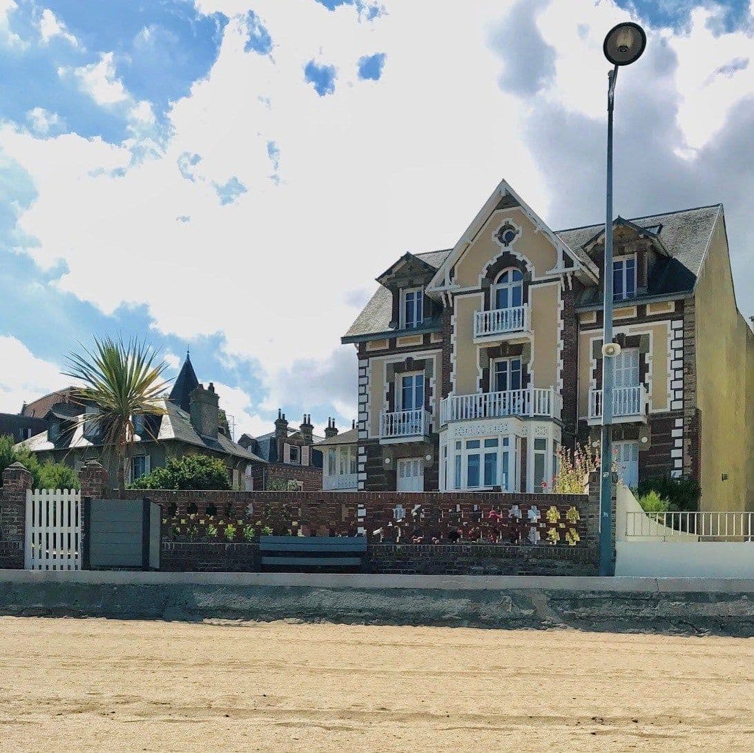 Sale Luxury apartment Villers-sur-Mer 6 Rooms 160 m²