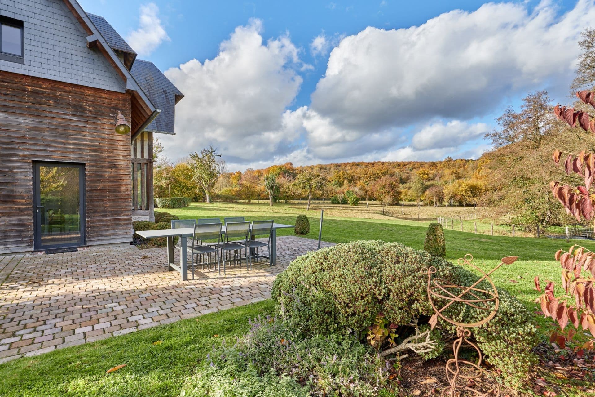 Sale Luxury house Ouilly-du-Houley 6 Rooms 265 m² 4